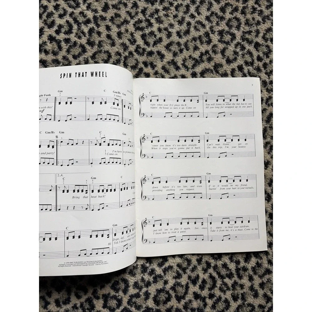 TEENAGE MUTANT NINJA TURTLES--PIANO/VOCAL/GUITAR MUSIC BOOK- SONGBOOk W/ Posters